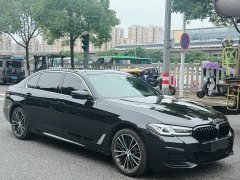 BMW 5 Series 530Li leading M sports package - фото 1