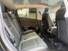 Tesla Model Y long-range all-wheel drive version - фото 14