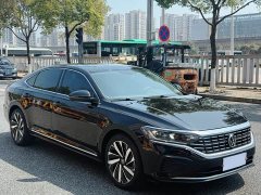 Volkswagen Passat 330TSI Star Elite Edition - фото 1