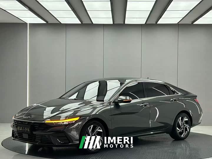 Lexus Elantra 1.5L CVT LUX - автомобиль из Китая