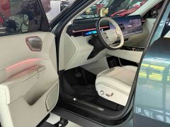Lynk & Co 900 2.0T Ultra 6-seater - фото 7