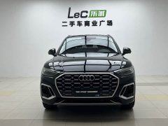 Audi Q5L 45T luxury and dynamic - фото 1