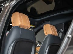 Land Rover Range Rover Velar 250PS Glitter Gold Collector’s Edition - фото 20