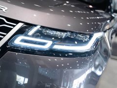 Land Rover Range Rover Velar 250PS Glitter Gold Collector’s Edition - фото 5