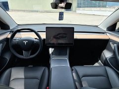 Tesla Model 3 rear-wheel drive version - фото 5