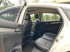 Honda Civic 2019 220TURBO CVT Dynamic Edition National VI - фото 4
