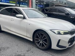 BMW 3 Series 320Li M Sport Package - фото 3