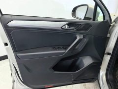 Volkswagen Tiguan L 330TSI automatic two-wheel drive comfort version - фото 7
