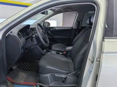 Volkswagen Tiguan L 330TSI automatic two-wheel drive comfort version - фото 9