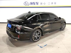 Lynk & Co 03 2.0TD DCT Pro - фото 3