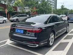 Audi A8 A8L 50 TFSI quattro Premium Selection - фото 2
