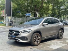 Mercedes-Benz GLA 220 - фото 1