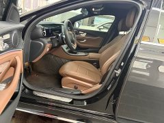 Mercedes-Benz E-Class E 300 L Sporty and Fashionable - фото 3