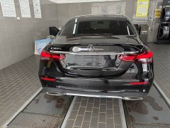 Mercedes-Benz E-Class E 300 L Sporty and Fashionable - фото 9