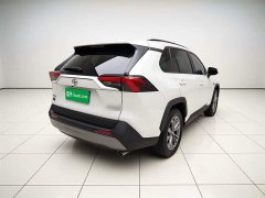 Toyota RAV4 Rongfang 2.0L CVT two-wheel drive 20th anniversary platinum commemorative edition - фото 6