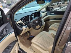 Buick GL8 Land Business Class 652T Luxury - фото 6