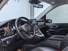 Mercedes-Benz V-Class V 260 L Long Wheelbase Premium Edition - фото 10