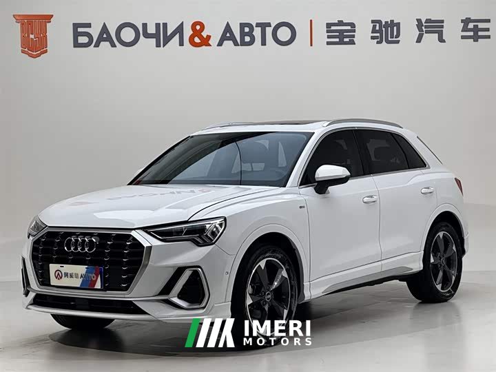 Audi Q3 35 TFSI Fashionable and Dynamic - автомобиль из Китая