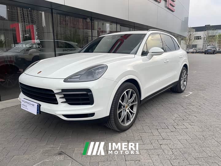 Porsche Cayenne 2019 Cayenne 3.0T - автомобиль из Китая