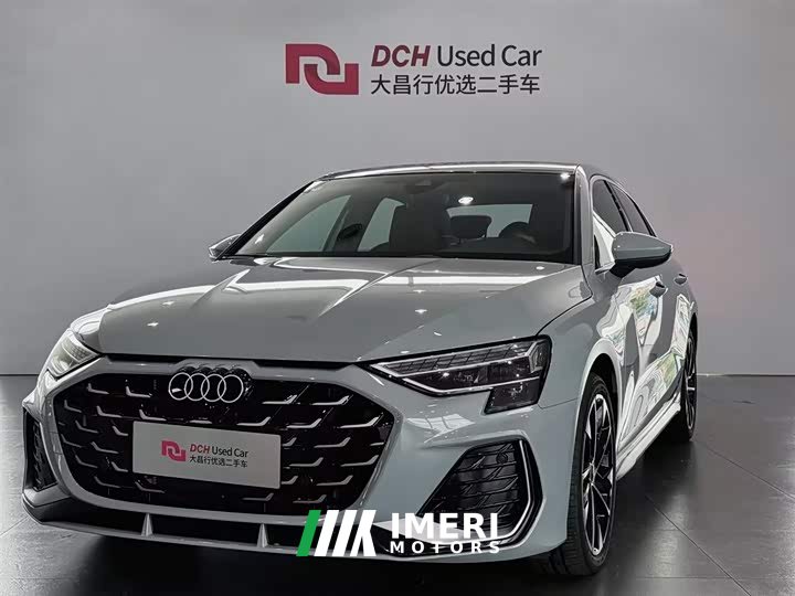 Audi A3 A3L Limousine 35TFSI Flying Spur Exclusive - автомобиль из Китая
