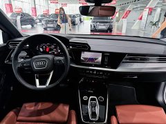 Audi A3 A3L Limousine 35TFSI Flying Spur Exclusive - фото 11