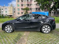 Tesla Model Y 2021 standard range rear-wheel drive version - фото 8