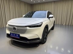 Lynk & Co Binzhi 2023 1.5L CVT Pioneer Edition - фото 1
