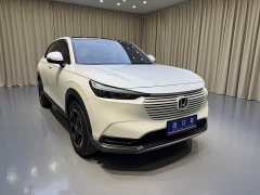 Lynk & Co Binzhi 2023 1.5L CVT Pioneer Edition - фото 3