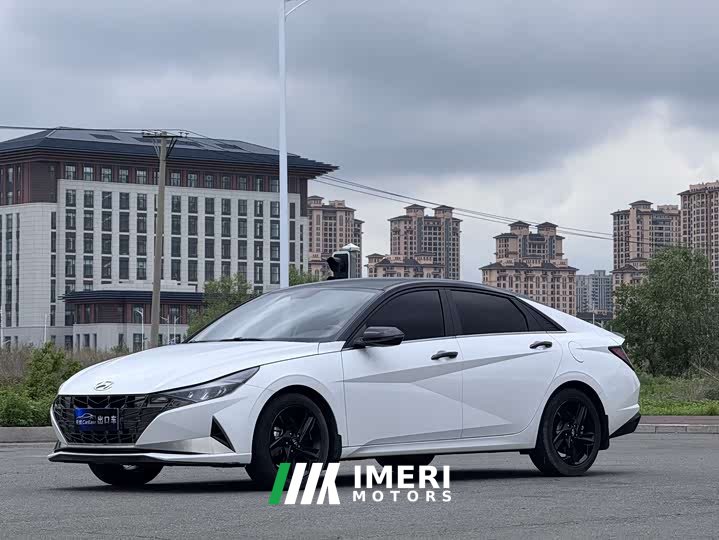 Lexus Elantra 2022 240TGDi DCT LUX Premium Edition - автомобиль из Китая