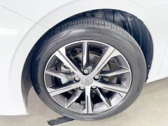 Geely Emgrand 4th generation 1.5L CVT premium - фото 16