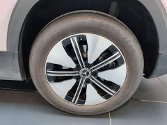 Mercedes-Benz EQB 260 - фото 11