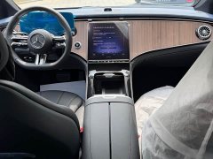 Mercedes-Benz EQE 500 4MATIC Luxury Edition - фото 7