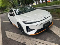 Changan UNI-V 1.5T noble sports - фото 3