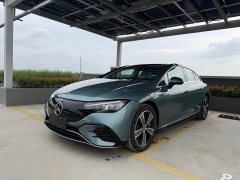 Mercedes-Benz EQE 500 4MATIC Luxury Edition - фото 1