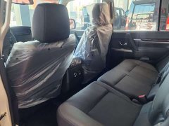 Mitsubishi Pajero (imported) 2020 3.0L automatic - фото 16