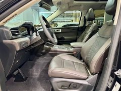 Ford Explorer 2024 2.3T EcoBoost four-wheel drive titanium version 7 seats - фото 17