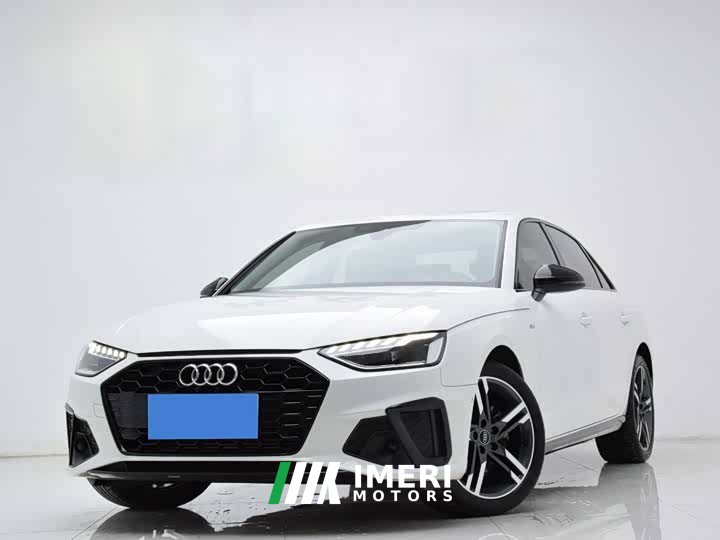 Audi A4L 40 TFSI Luxury Dynamic - автомобиль из Китая