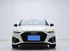 Audi A4L 40 TFSI Luxury Dynamic - фото 2