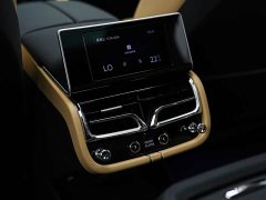 Bentley Bentayga 4.0T V8 long wheelbase version - фото 15