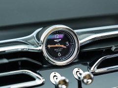 Bentley Bentayga 4.0T V8 long wheelbase version - фото 20