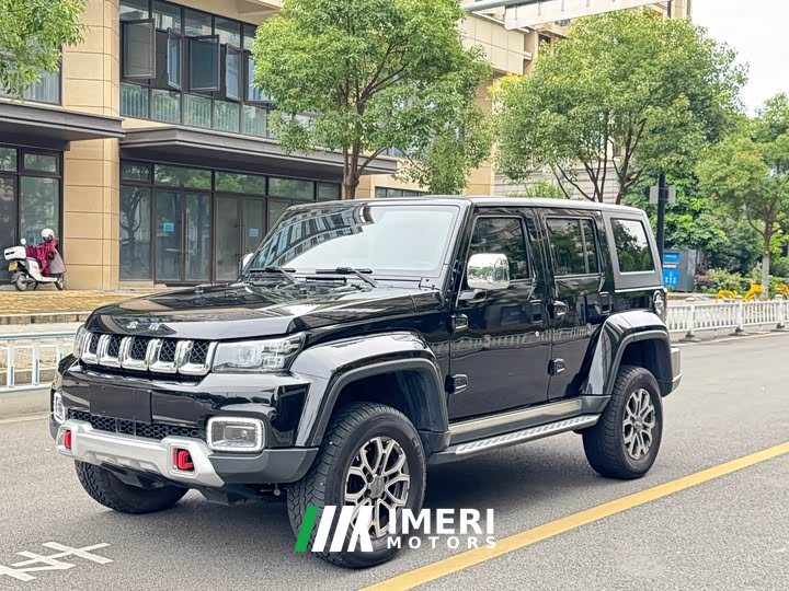 BAIC BJ40 2.0T City Hunter Glory Edition - автомобиль из Китая