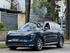 AITO Wenjie M8 2025 extended range Max version 53.4kWh 6-seat version (896-line lidar) - фото 1