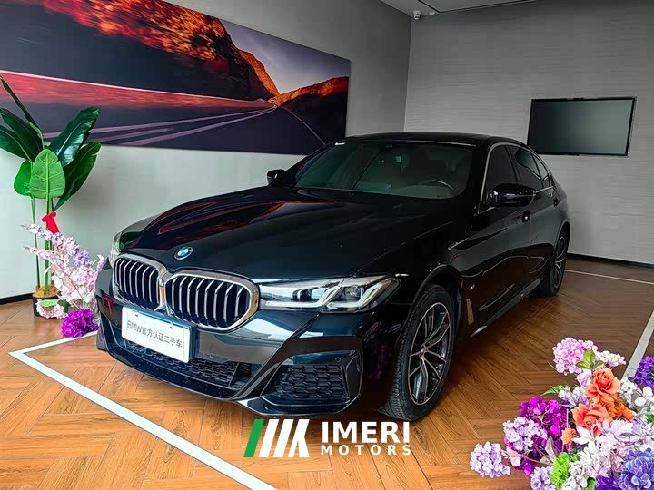 BMW 5 Series 2022 facelift 525Li M Sports Package - автомобиль из Китая