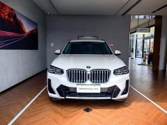 BMW X3 2022 facelift xDrive25i M sports package - фото 2