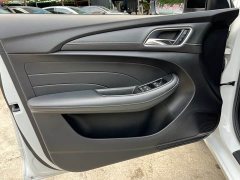 BMW Roewe i5 2020 1.5L Manual 4G Internet Leader Flagship Edition - фото 7