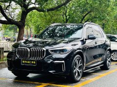 BMW X5 2022 xDrive 40Li Exclusive M Sports Package - фото 1