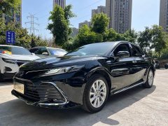 Toyota Camry 2023 2.0G Deluxe Edition - фото 1