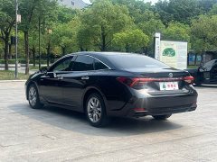 Toyota Avalon 2019 Hybrid 2.5L Luxury Edition China VI - фото 17
