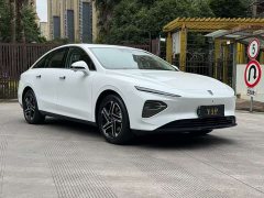 Lexus Roewe D7 EV 510km rear drive flagship version - фото 3