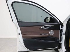 BMW 1 Series 2022 125i M Sports Night Edition - фото 12